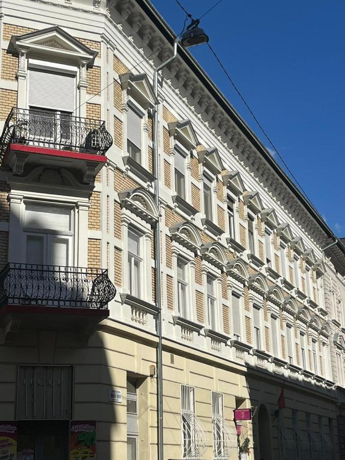 Budapest Central Andrassy Apartment Екстер'єр фото